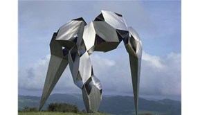 不銹鋼雕塑拋光種類以及注意事項