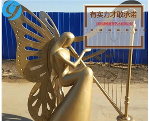 恒大地產(chǎn)鍛銅雕塑